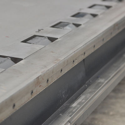 V automático horizontal que acanala la máquina que acanala de la cara V de la máquina cuatro para la pared de cortina de las cajas